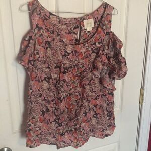 Maeve cold shoulder top sz M